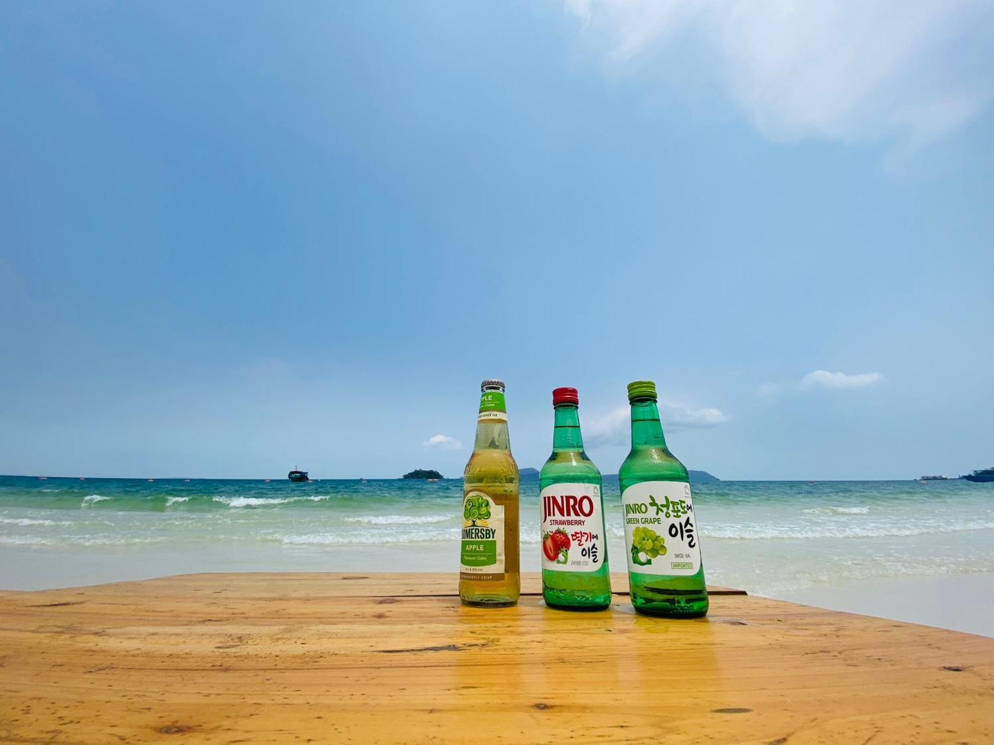 Koh Rong Beach Hostel And Bungalows Kaoh Touch Zewnętrze zdjęcie