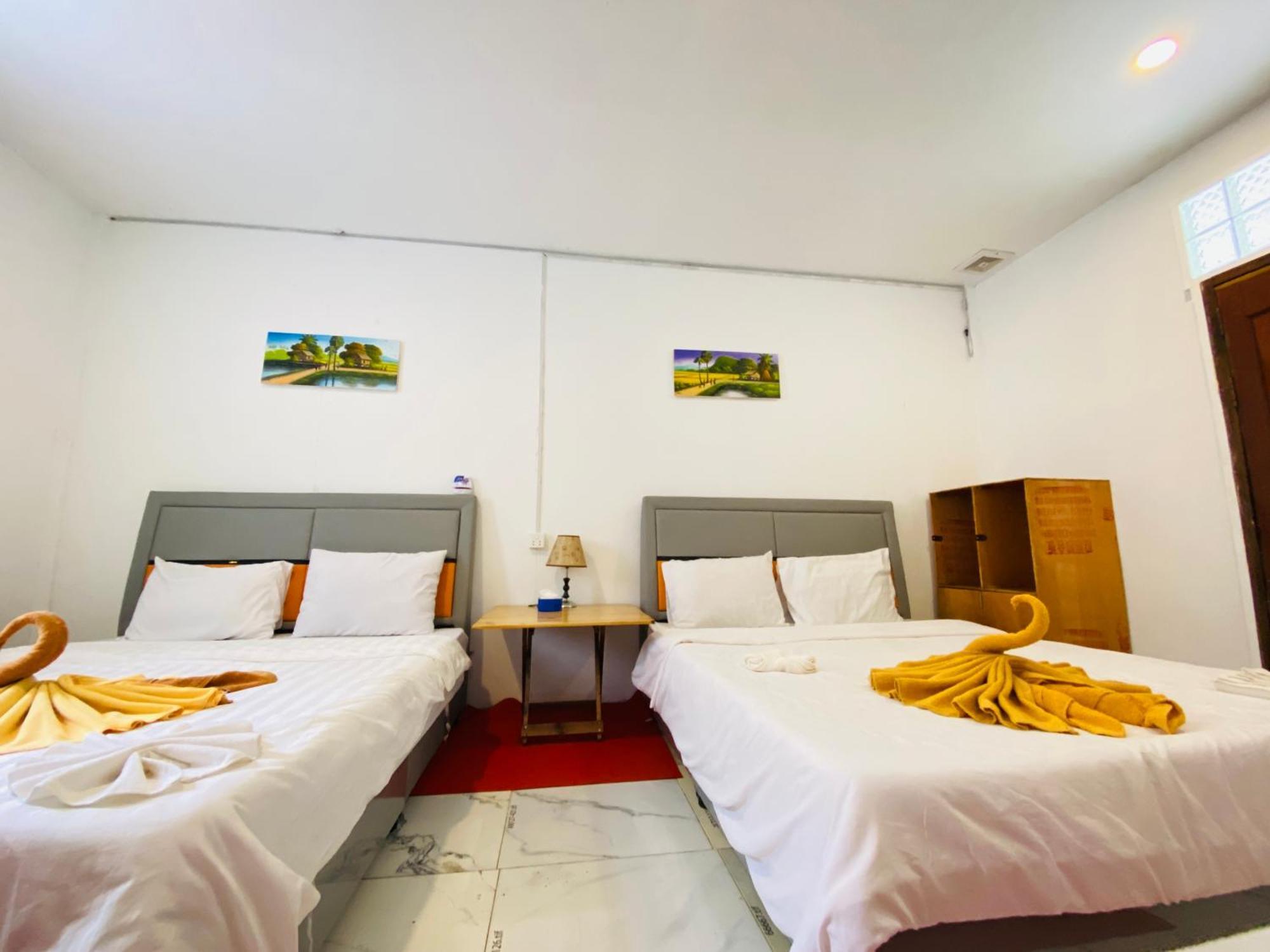 Koh Rong Beach Hostel And Bungalows Kaoh Touch Zewnętrze zdjęcie