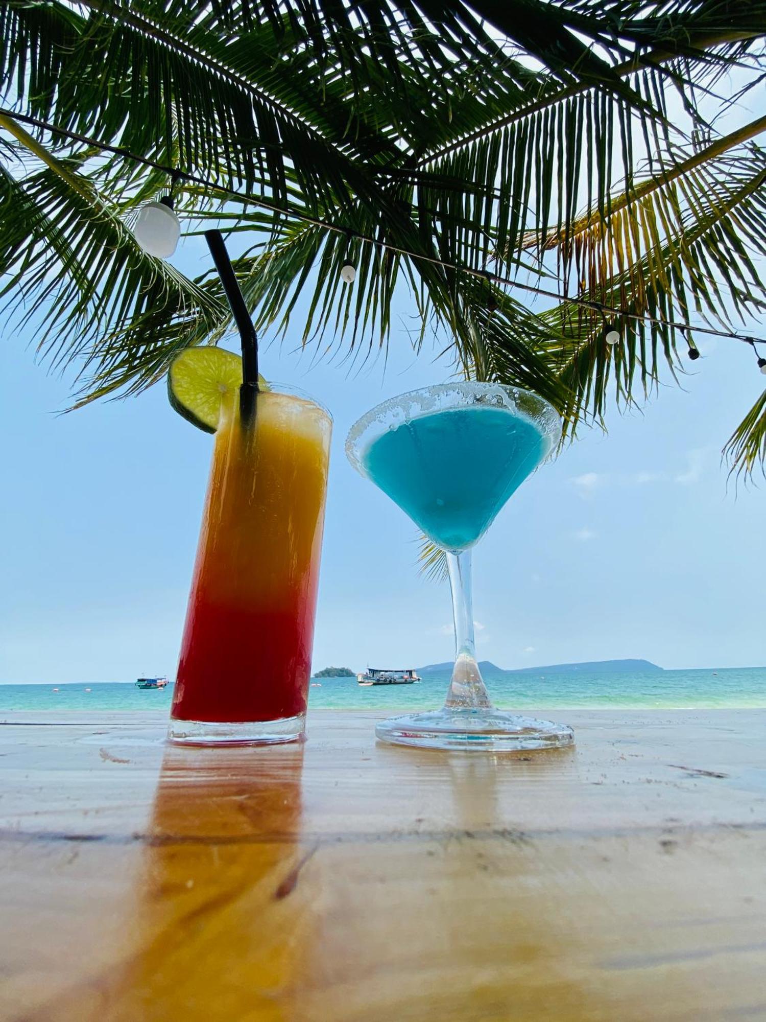Koh Rong Beach Hostel And Bungalows Kaoh Touch Zewnętrze zdjęcie