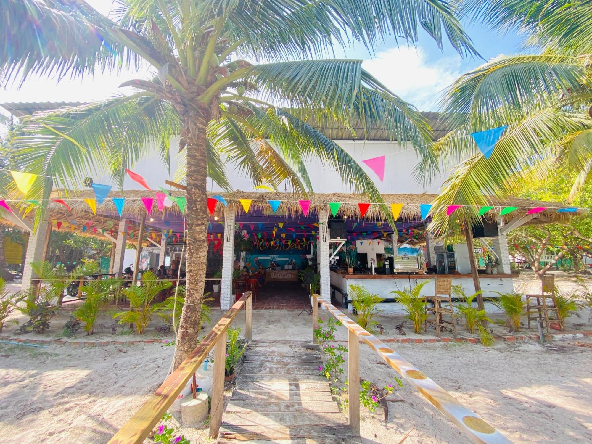 Koh Rong Beach Hostel And Bungalows Kaoh Touch Zewnętrze zdjęcie
